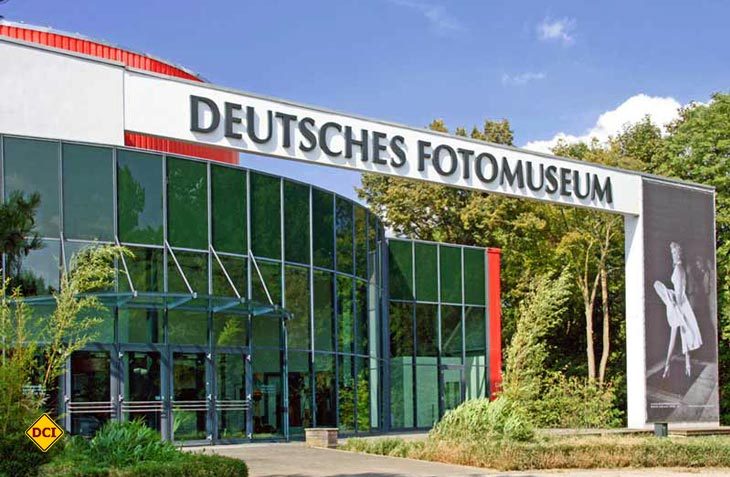 Das Fotomuseum Markkleeberg residiert in einem repräsentativen Gebäude in Markkleeberg. (Foto: Deutsches Fotomuseum)
