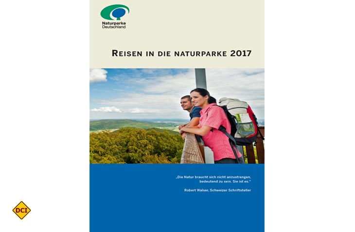 Die Reisebroschüre 2017 enthält neben buchbaren Naturerlebnis-Angeboten aus Naturparken in Deutschland auch Angebote aus Österreich, der Schweiz und Luxemburg. (Foto: VDN)