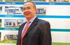 Claus Winneknecht ist Geschäftsführer der Zeltmanufakturen dwt und Güsto. (Foto: det)