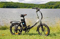 Elektrischer Brötchenkorb: Das RSM Mobilist E-Bike ist faltbar und kann mit guter Qualität und bemerkenswertem Preis-Leistungsverhältnis punkten. (Foto: alf)