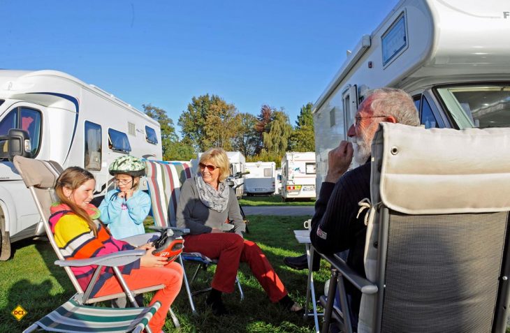 Auch 2019 findet der traditionelle Camping-Trödel-Markt in Goch im Rahmen der Niederrheinischen Reisemobiltage auf dem Friedensplatz statt. (Foto: Tourismusmarketing Goch)