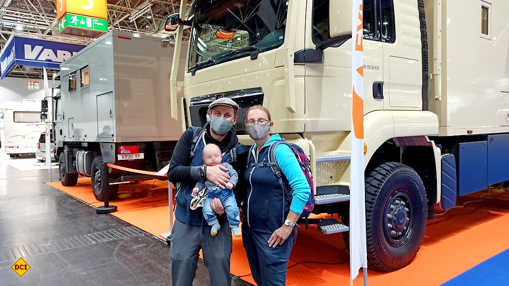 Hier ein Bild von einem der - wahrscheinlich - jüngsten Besucher des diesjährigen Caravan Salon Düsseldorf. Er heißt Jona Taavi und ist gerade 4 Monate alt. (Foto: tom/D.C.I.)