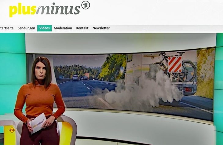 Das ARD-Wirtschaftsmagazin plusminus mit Moderatorin Sandra Rieß berichtet über das Fiat-Dieselgate bei Wohnmobilen. (Screenshot ARD/D.C.I.)